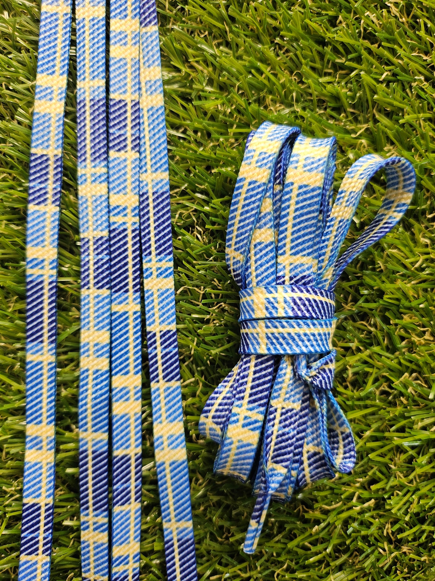 Lemon and blue shoelaces with soft pastel tones for trainers and golf shoes