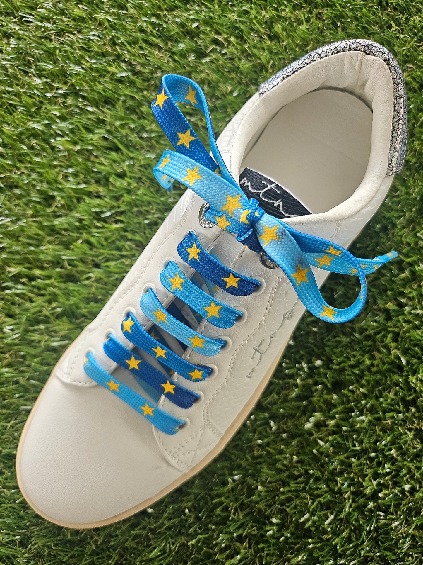 Europe blue and yellow star shoelaces – novelty golf shoe laces